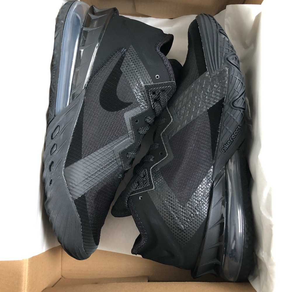 nike lebron james XVIII low basketball sneakers - Picture 3 of 14